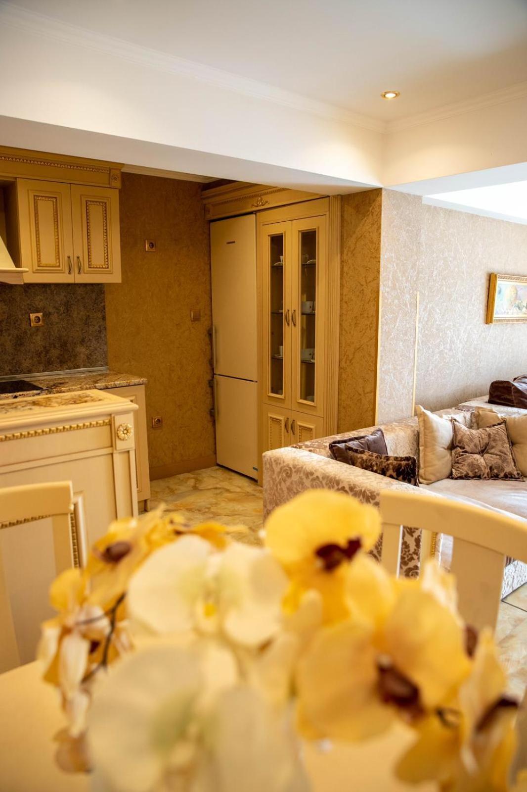 Luxury Apartment 'Rich' Welingrad Exterior foto