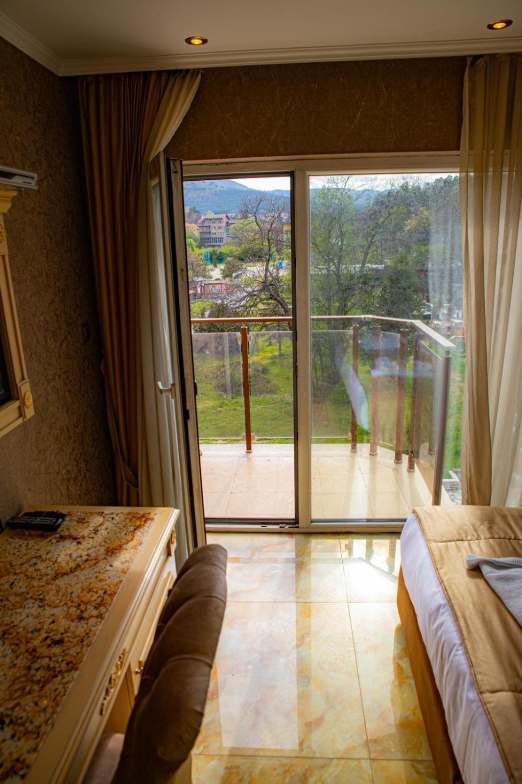 Luxury Apartment 'Rich' Welingrad Exterior foto